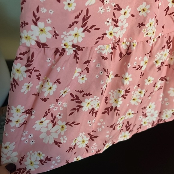 S H E I N Curve Pink Floral Shirred Puff Sleeve Ruffle Hem Dress, Size 2XL, EUC. - Picture 6 of 9